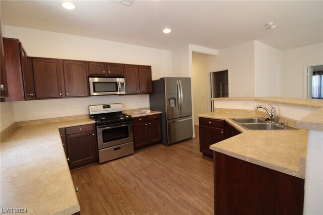 Building Photo - 2349 Rock Slide Cir