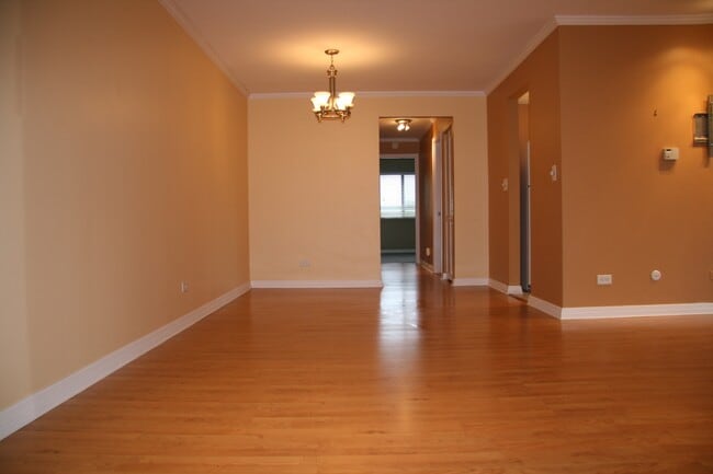 Building Photo - 1463 Mercury Dr