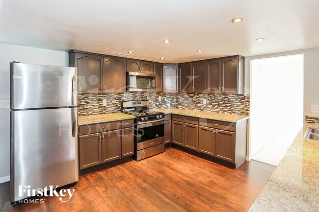 Foto del edificio - 8427 N 47th Dr