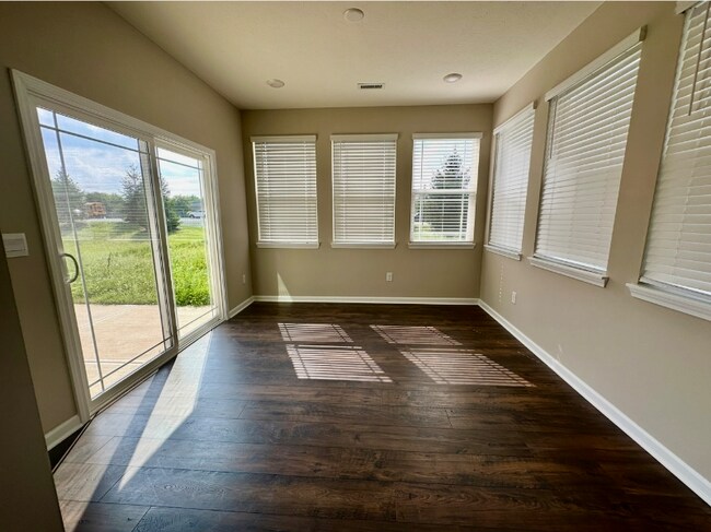 Foto del edificio - 5344 Orwell Ct