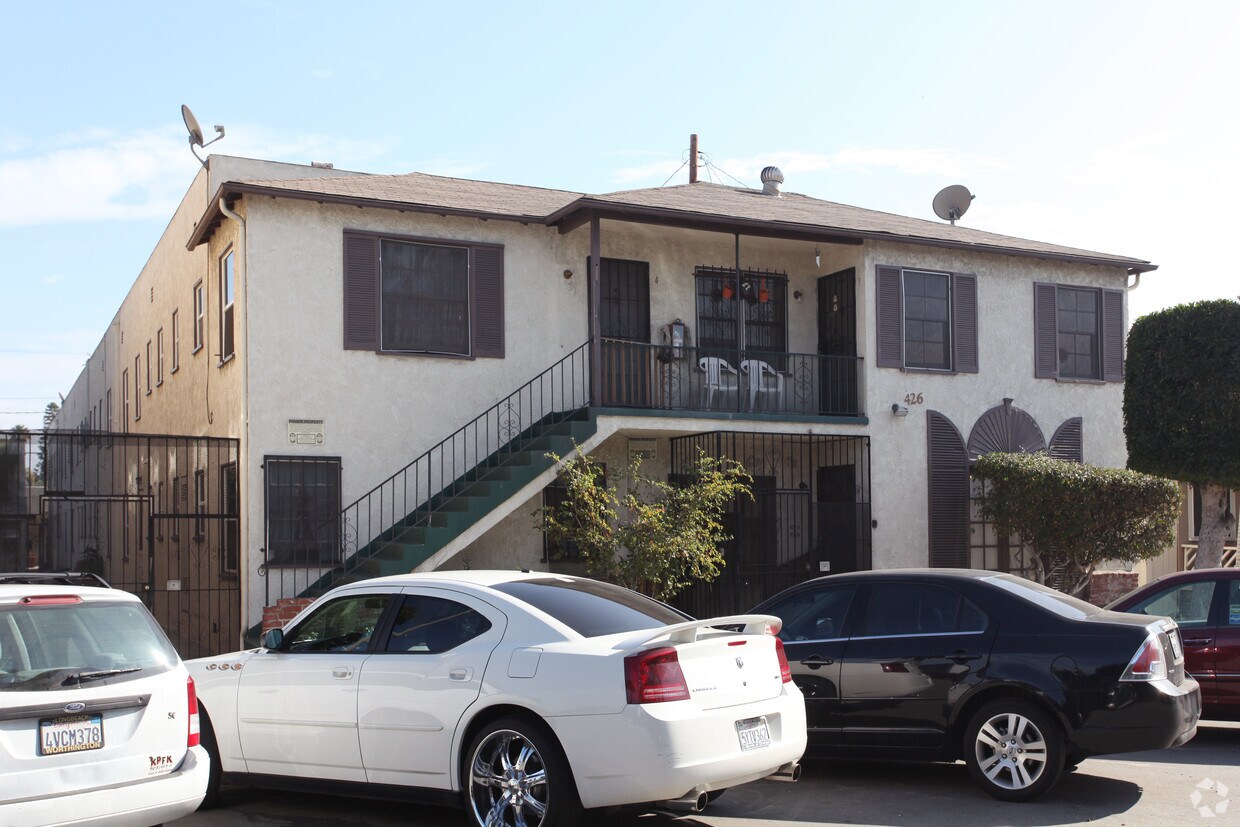 Building Photo - 434 Olive Ave