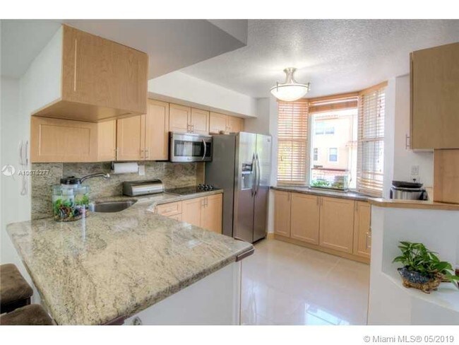 Foto del edificio - 8635 NW 3rd Ln