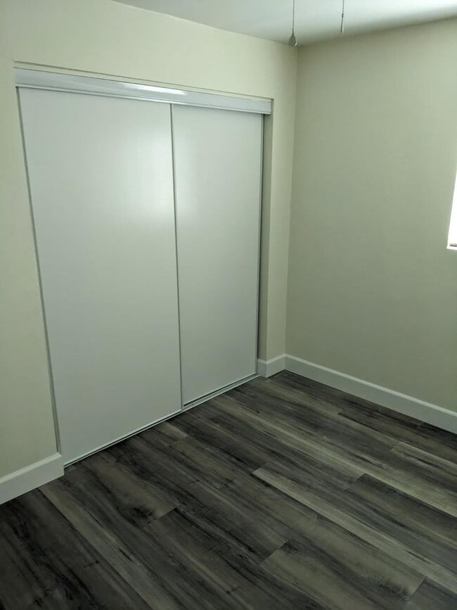 Building Photo - 2900 Lemon St