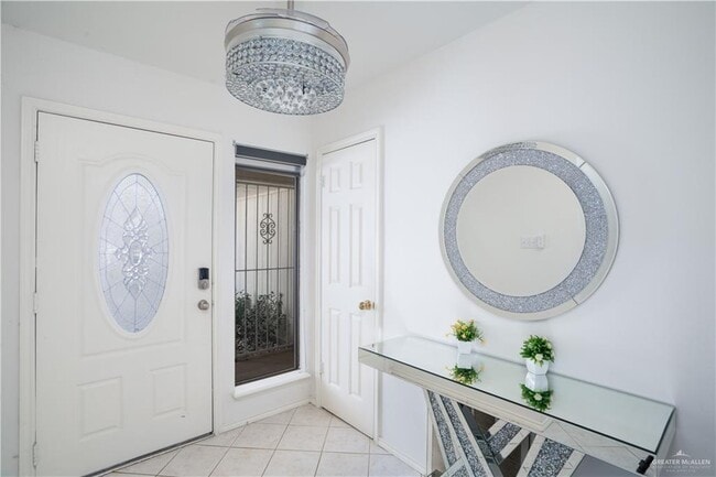 Building Photo - 27 N 33rd St