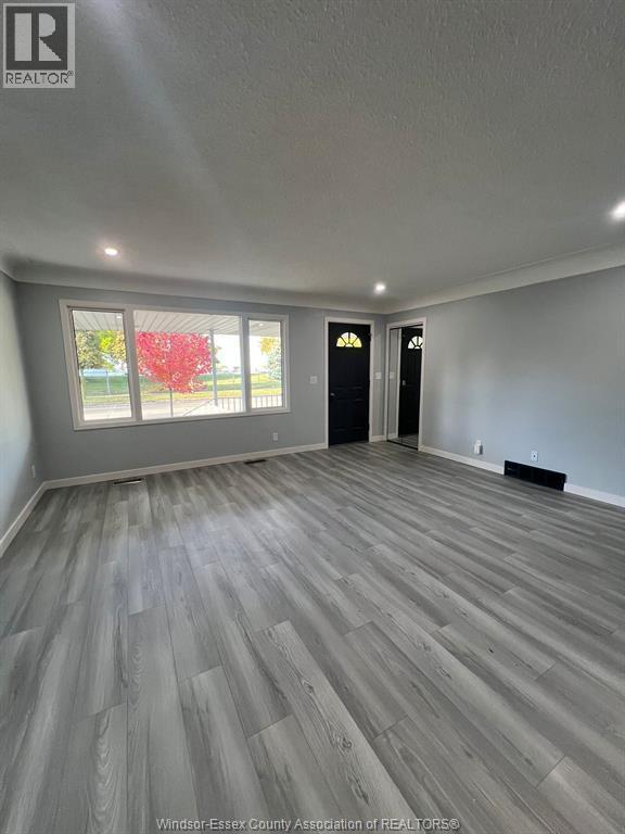 Building Photo - 2990 Pillette Rd