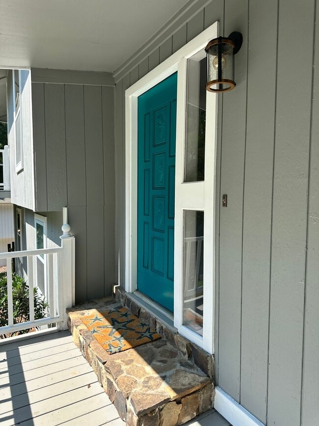 Building Photo - 16079 Molokai Dr