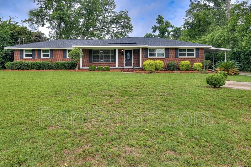 Foto principal - 202 Spring Dr