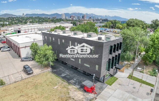 Building Photo - 544 N 600 W