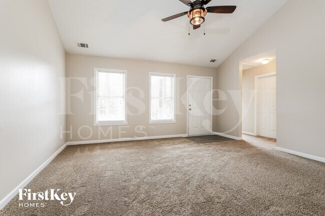 Building Photo - 213 Whistleville Ct