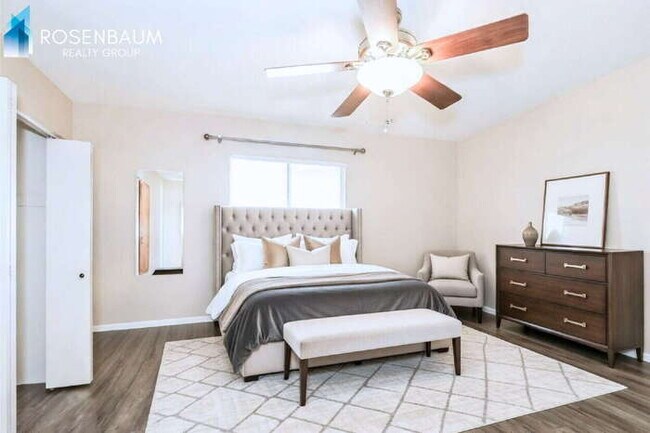 Foto del edificio - 905 S Ash Ave