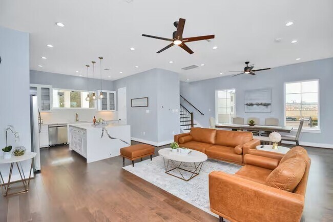 Foto del edificio - 3412 Dixie Dr