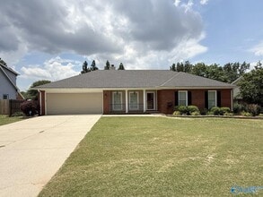 Building Photo - 106 Teal Park Ln