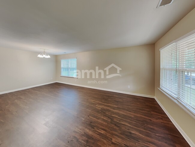 Building Photo - 2916 Brookford Lane