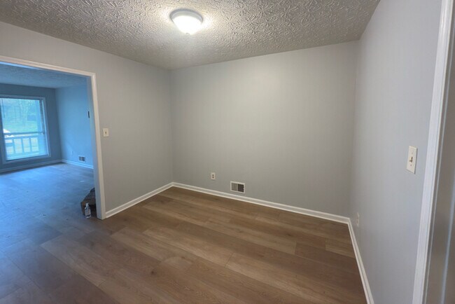Foto del edificio - 1496 Springwood Dr SE