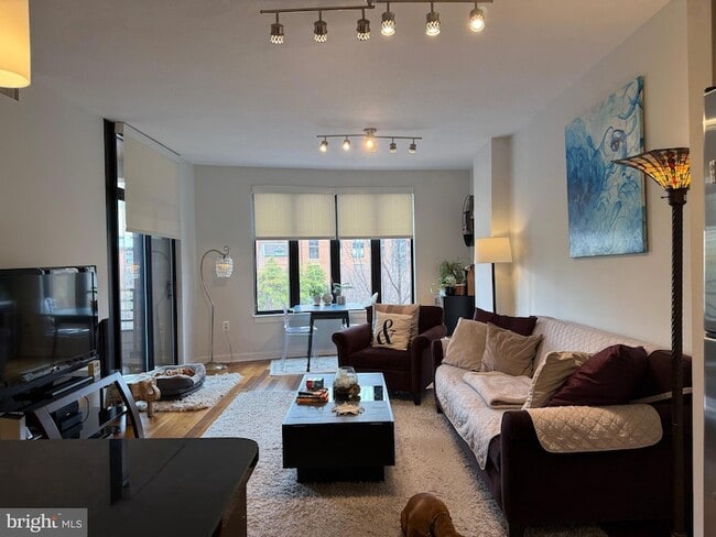 Building Photo - 1010 Massachusetts Ave NW