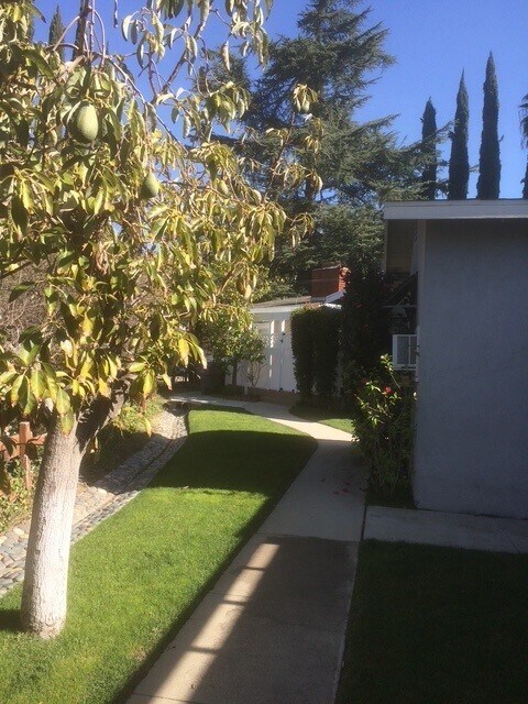 Foto del edificio - 2316 Broadview dr