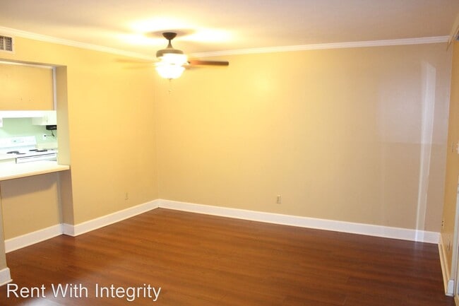 Building Photo - 3 br, 1.5 bath House - 1926 Portland Avenue