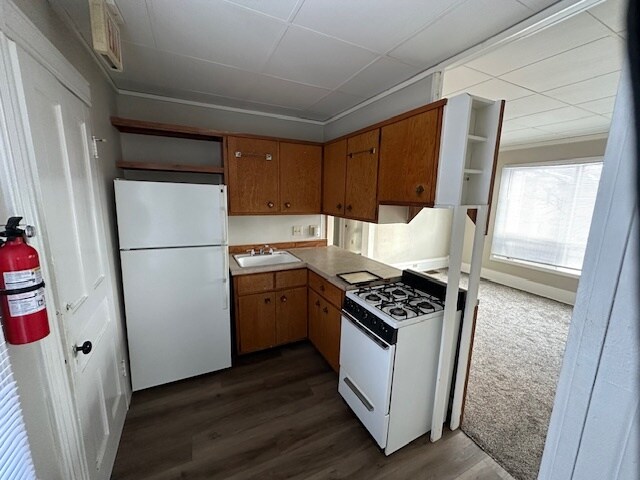 Foto del edificio - 322 S Stewart Ave