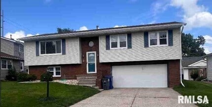 Building Photo - 3751 Tam-O-Shanter Dr N