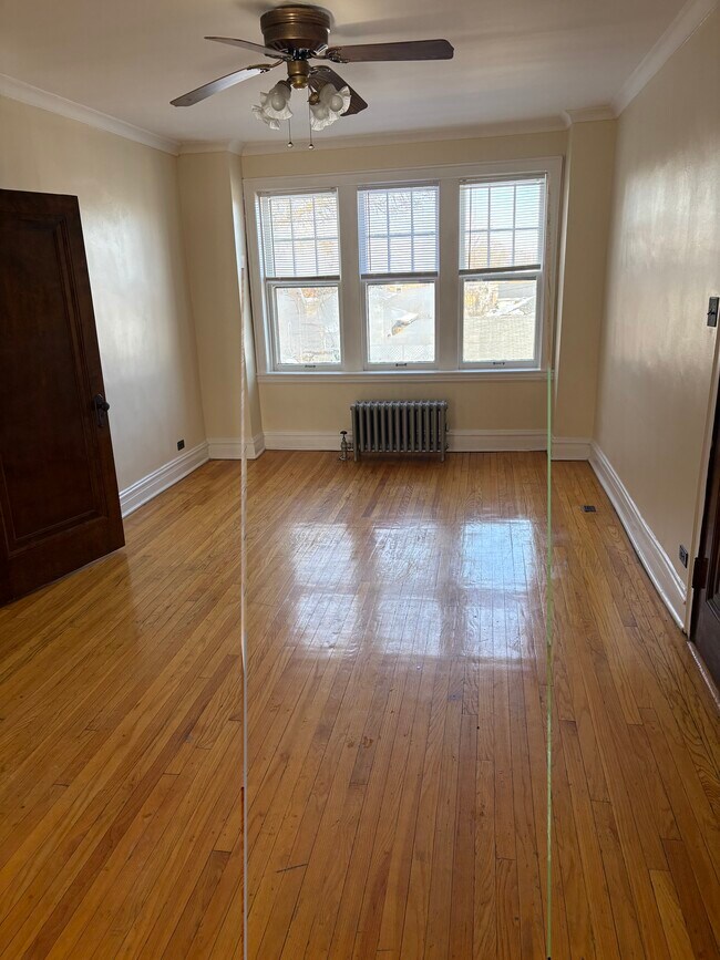 Foto del edificio - 33rd & Ridgeland Ave