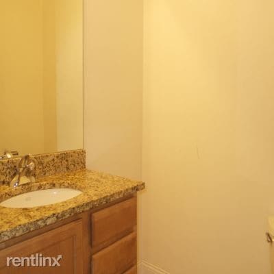 Building Photo - 2 br, 2 bath  - 2119 W Washington Blvd A