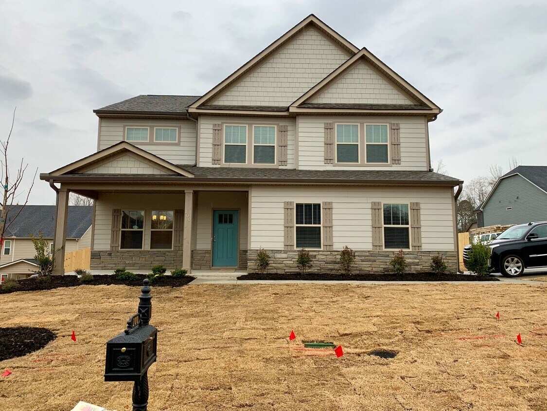 Primary Photo - Brand new 4 bedroom home in Simpsonville