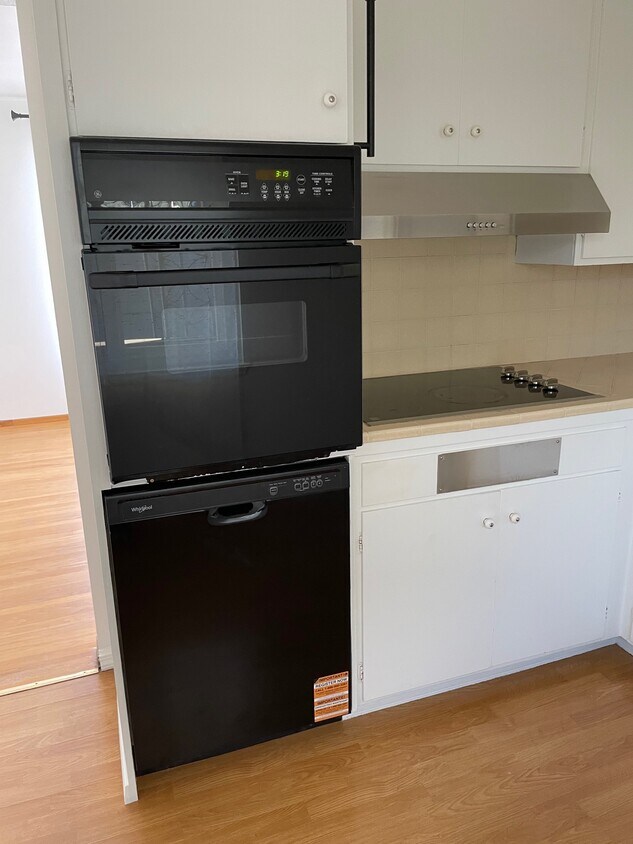 Foto principal - 300 Cortland Ave