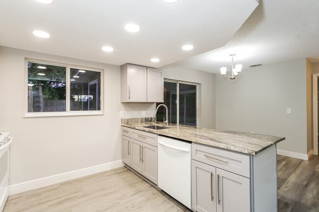 Building Photo - 5404 Deltona Blvd