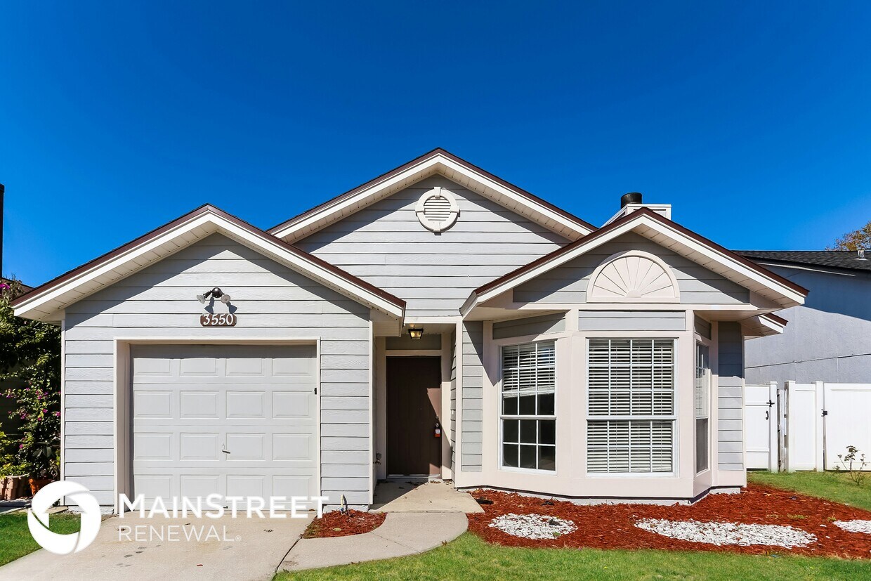 Foto principal - 3550 Caroline Vale Blvd