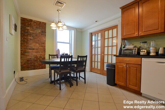 Foto del edificio - 18 Sutherland Rd