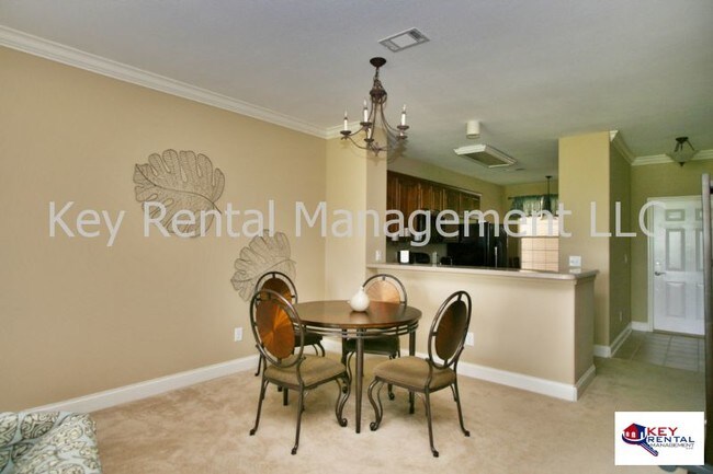 Foto del edificio - GOLF FRONT CONDO - RENT INCLUDES TRASH, WA...
