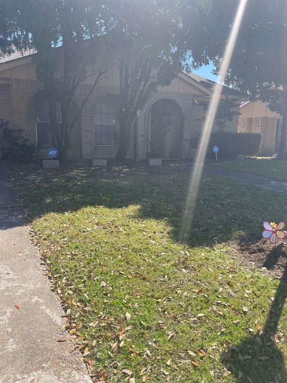 10427 Huntington Pl Dr, Houston, TX 77099 House Rental in Houston, TX