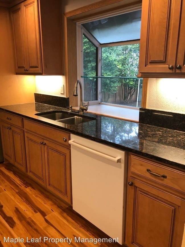 Building Photo - 4 br, 2 bath House - 10402 171st Ave NE