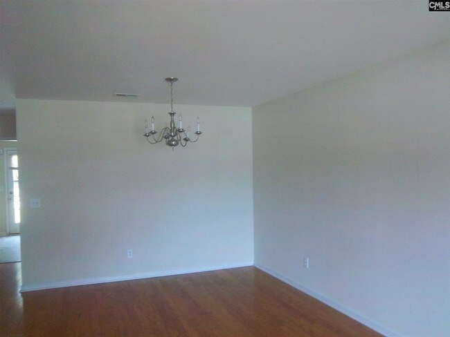 Building Photo - 260 Fox Squirrel Cir