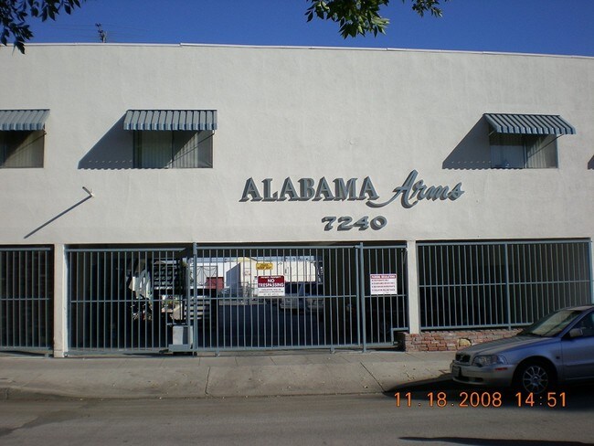 Foto del edificio - 7240 Alabama Ave