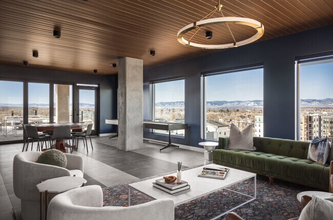 Foto del interior - Noble