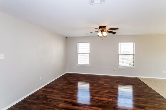 Building Photo - 5432 Shady Springs Trail