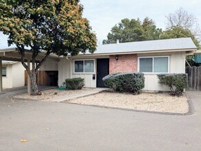 Building Photo - 7327 Starward Dr