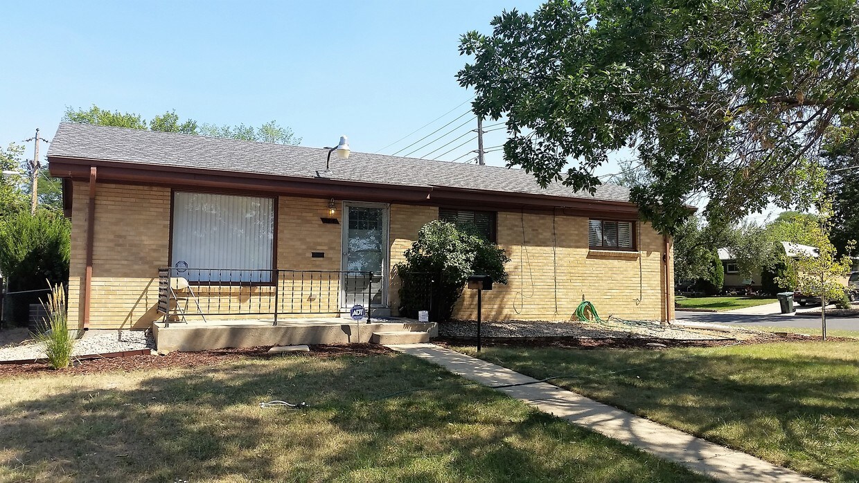 1300 N Revere St, Aurora, CO 80011 House Rental in Aurora, CO