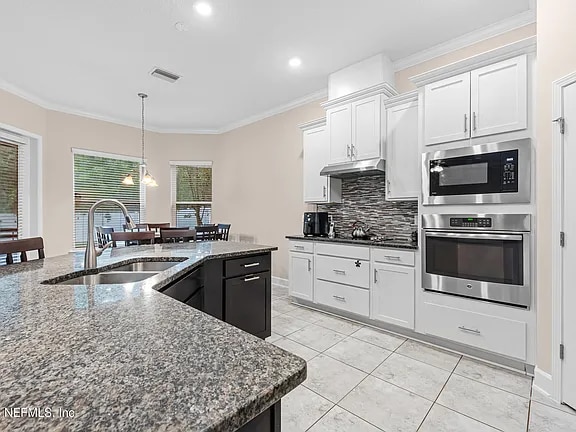 Foto del edificio - 15672 Tisons Blf Rd