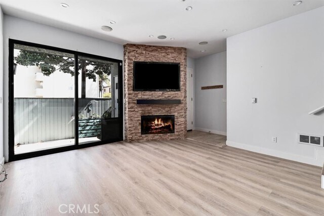 Building Photo - 206 Ruby St