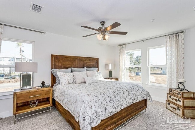 Foto del edificio - 1634 Iroquois Ct