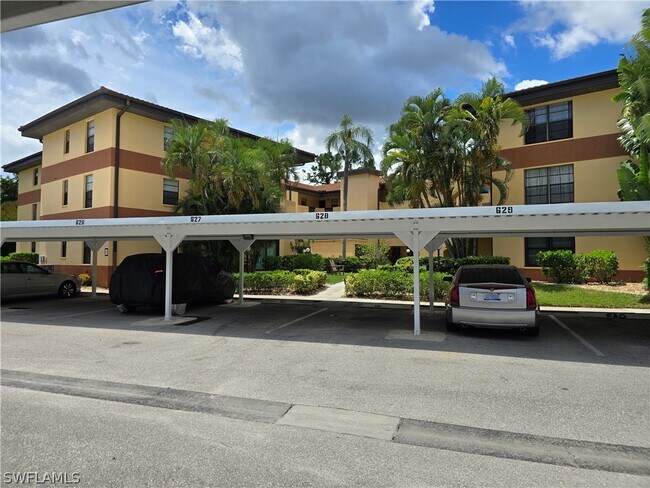Foto del edificio - 6142 Whiskey Creek Dr