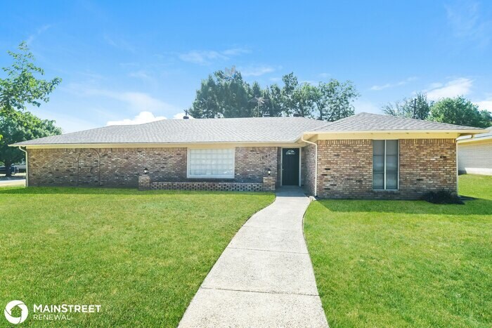 Foto principal - 1001 LAKE LOUISE RD, FORT WORTH, TX 76103