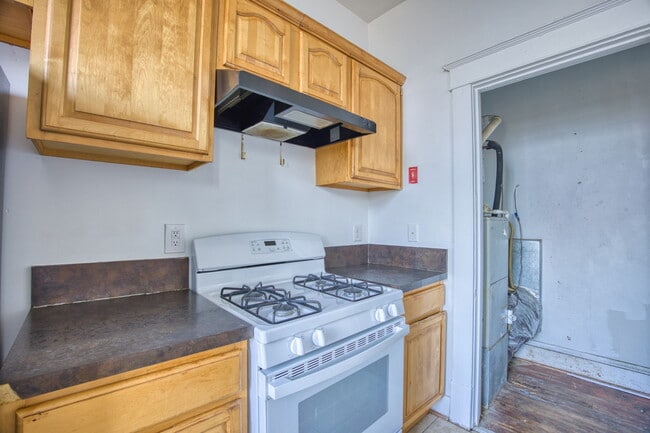 Photo - 230 East 40th Street Apartment