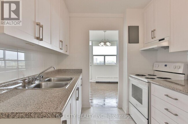 Photo du bâtiment - 185 Shaughnessy Blvd