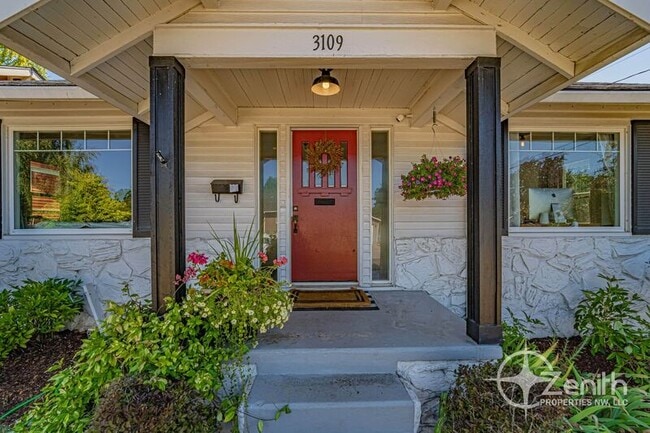 Photo - 3109 Grant St House