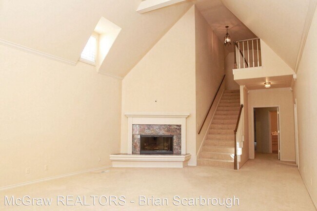 Building Photo - 3 br, 2.5 bath House - 1442 S. Newport Ave.