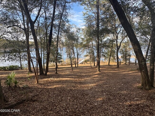 Foto del edificio - 3158 Lucas Lake Rd