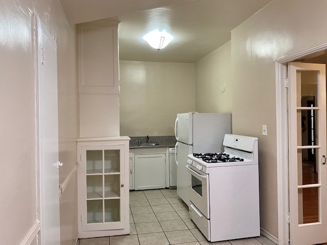 Building Photo - 476 Landfair Ave